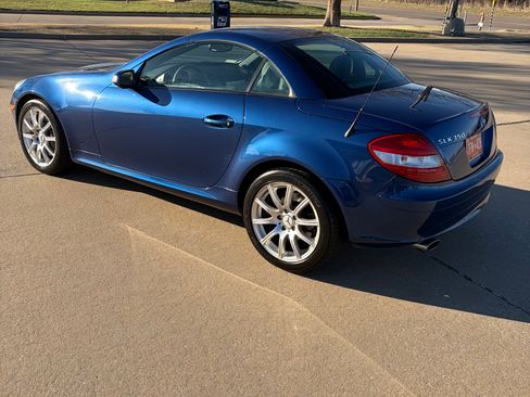 Used 2005 Mercedes-Benz SLK 350 image 1