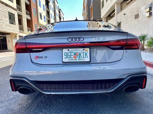 Used 2021 Audi RS 7 Sportback AWD/4WD image 5