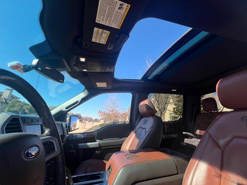 Used 2018 Ford F150 King Ranch w/ Equipment Group 601A Luxury image 6