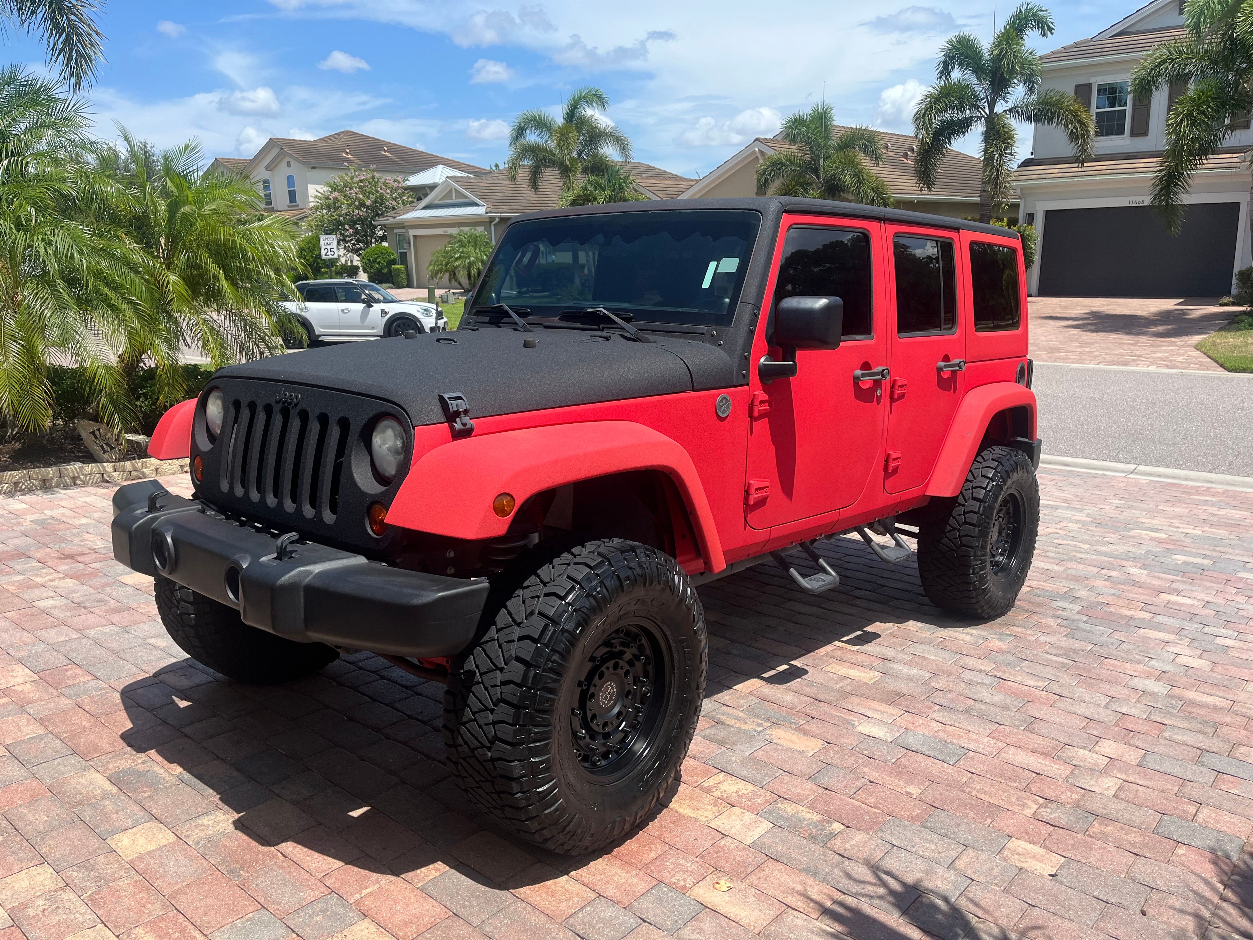 Used 2013 Jeep Wrangler Unlimited Sport AWD/4WD image 4
