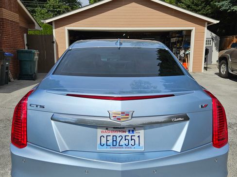 Used 2017 Cadillac CTS Vsport Premium image 2