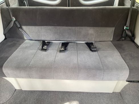 Used 2011 Mercedes-Benz Sprinter 2500 image 24