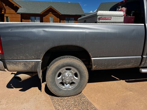 Used 2004 Dodge Ram 2500 Truck SLT w/ Trailer Tow Group image 15