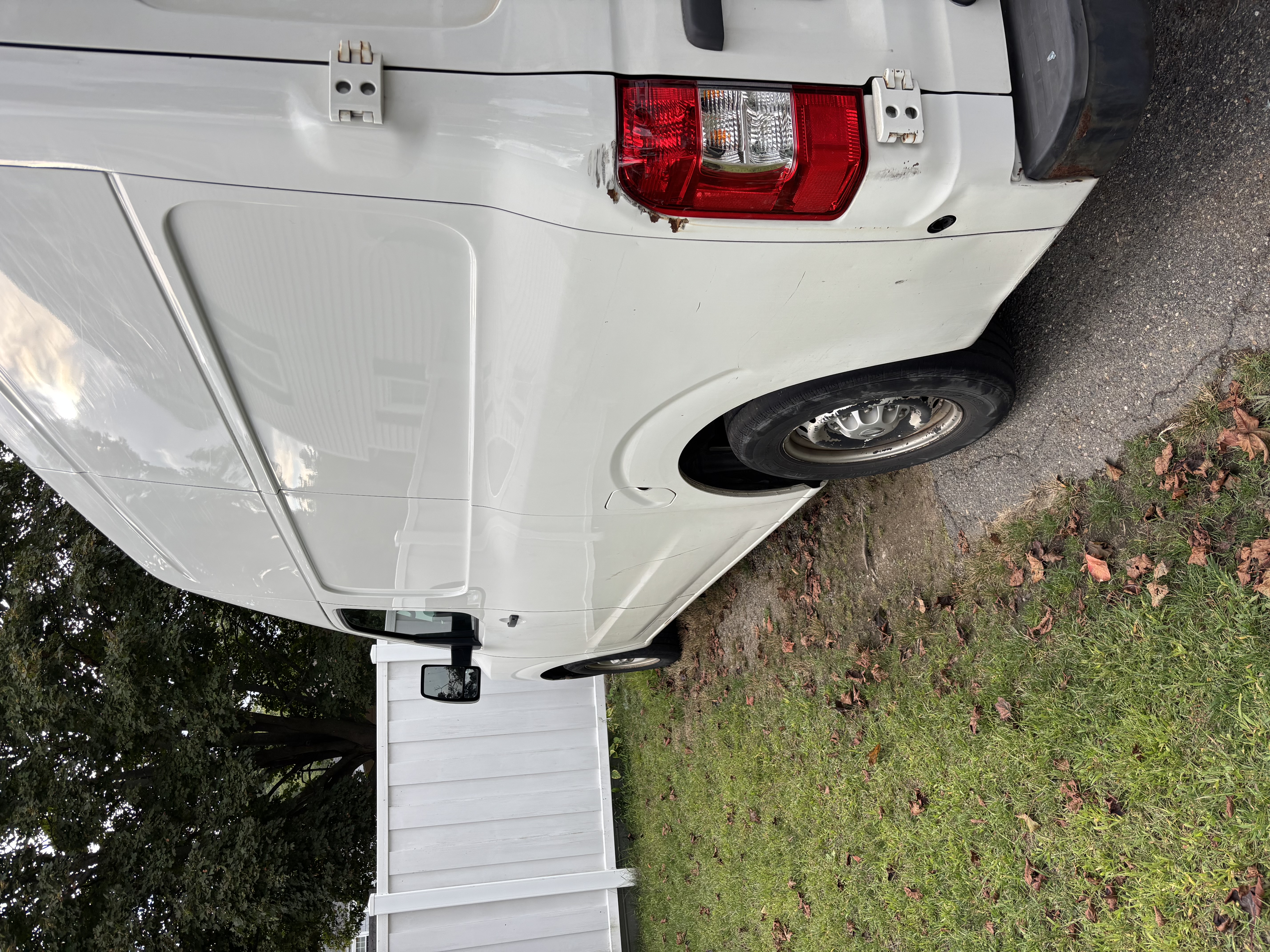 Used 2017 Nissan NV 2500 S w/ Power Basic Package RWD image 9