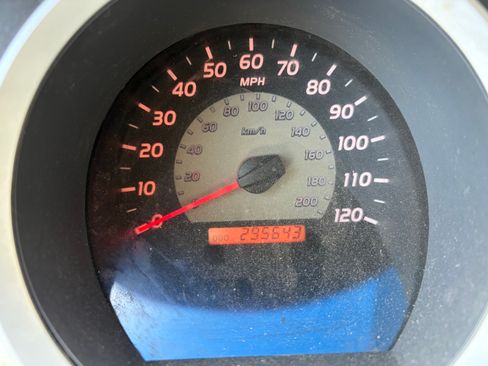 Used 2009 Toyota Tacoma Pickup 4D 6 ft image 19