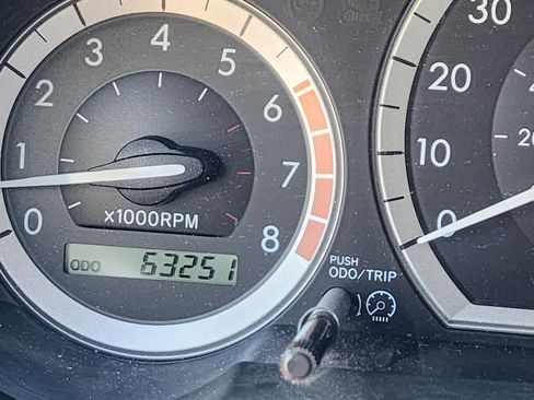 Used 2006 Toyota Sienna LE image 15