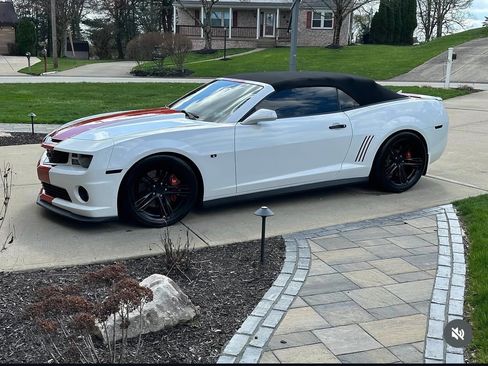 Used 2012 Chevrolet Camaro SS w/ RS Package RWD image 4