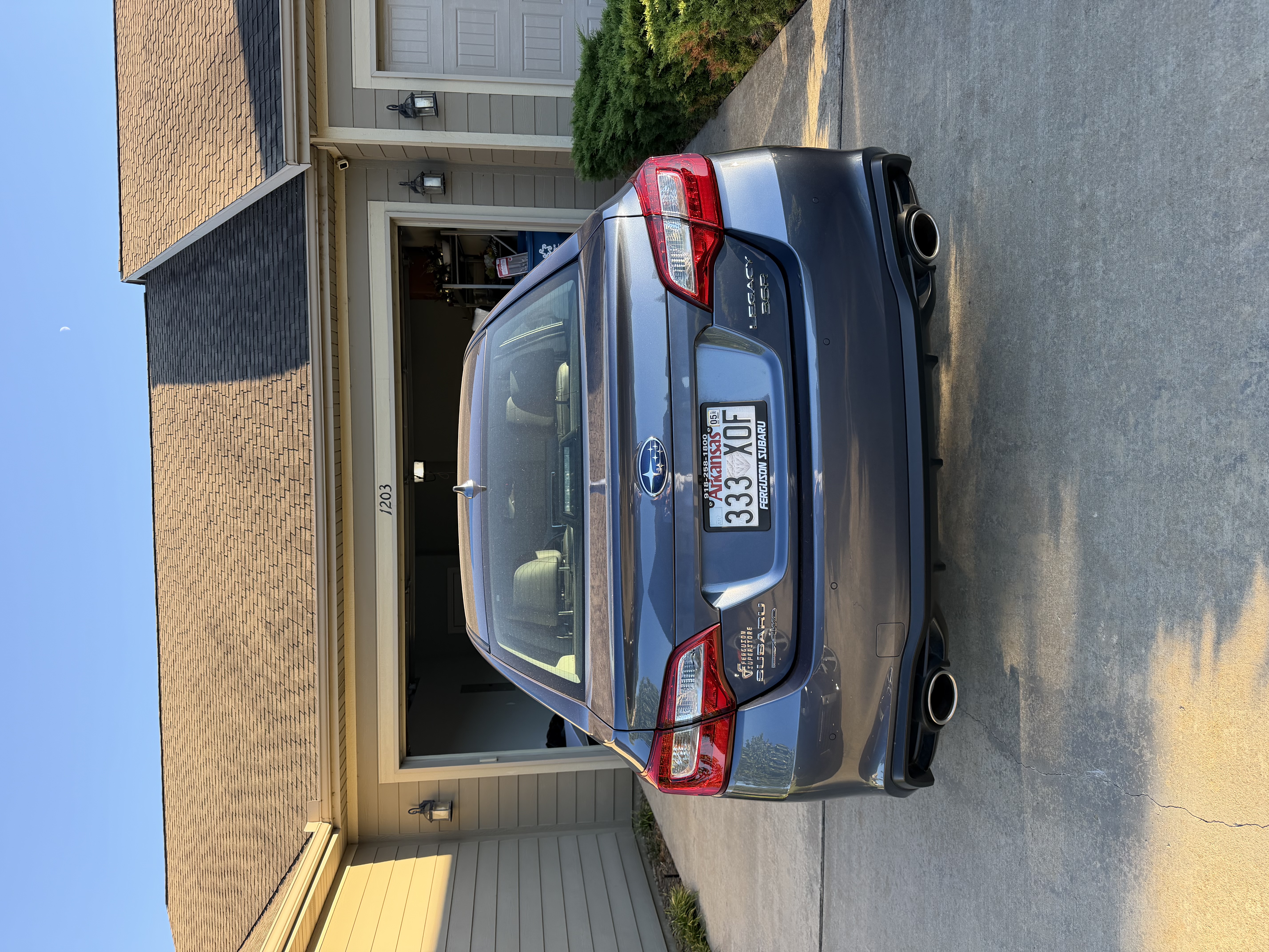 Used 2018 Subaru Legacy 3.6R Limited AWD/4WD image 4