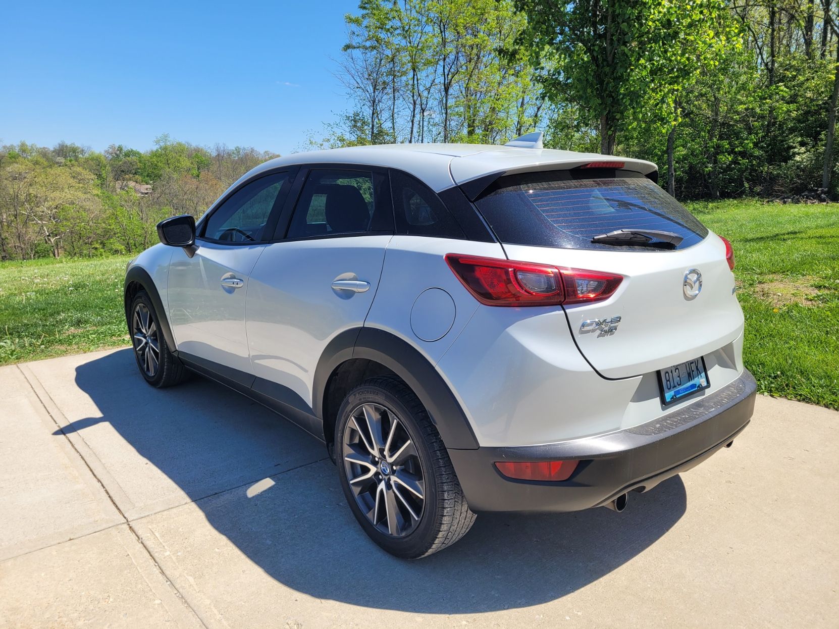 Used 2017 MAZDA CX-3 Touring w/ Premium Package AWD/4WD image 2