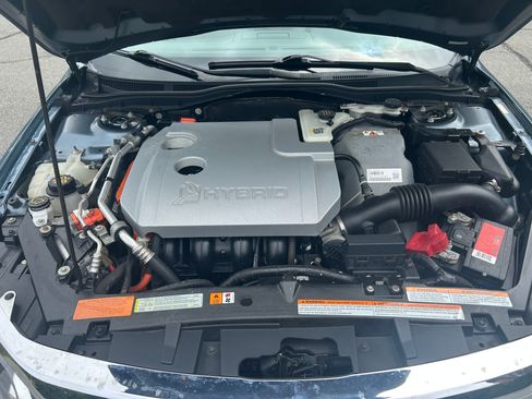 Used 2011 Ford Fusion Hybrid w/ 502A Rapid Spec Order Code FWD image 13