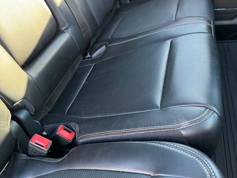 Used 2019 Ford F150 Lariat w/ Equipment Group 502A Luxury image 21