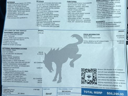 Used 2024 Ford Bronco Black Diamond w/ Sasquatch Package image 17