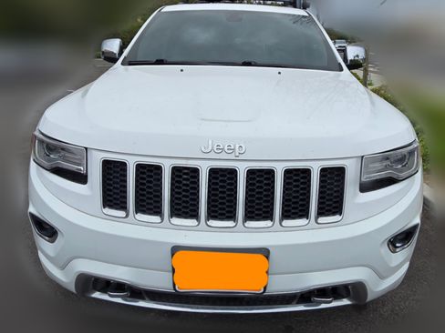 Used 2015 Jeep Grand Cherokee Overland image 9
