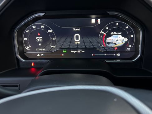 Used 2022 GMC Sierra 1500 Denali image 14