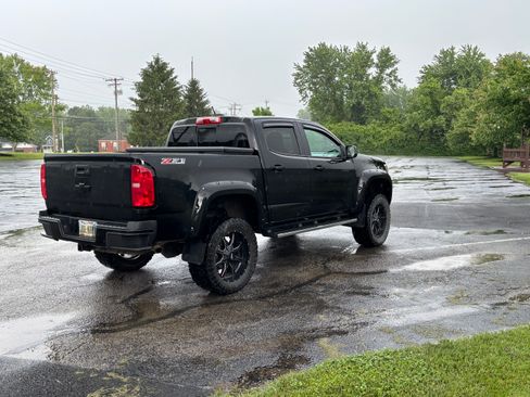 Used 2016 Chevrolet Colorado Z71 AWD/4WD image 6