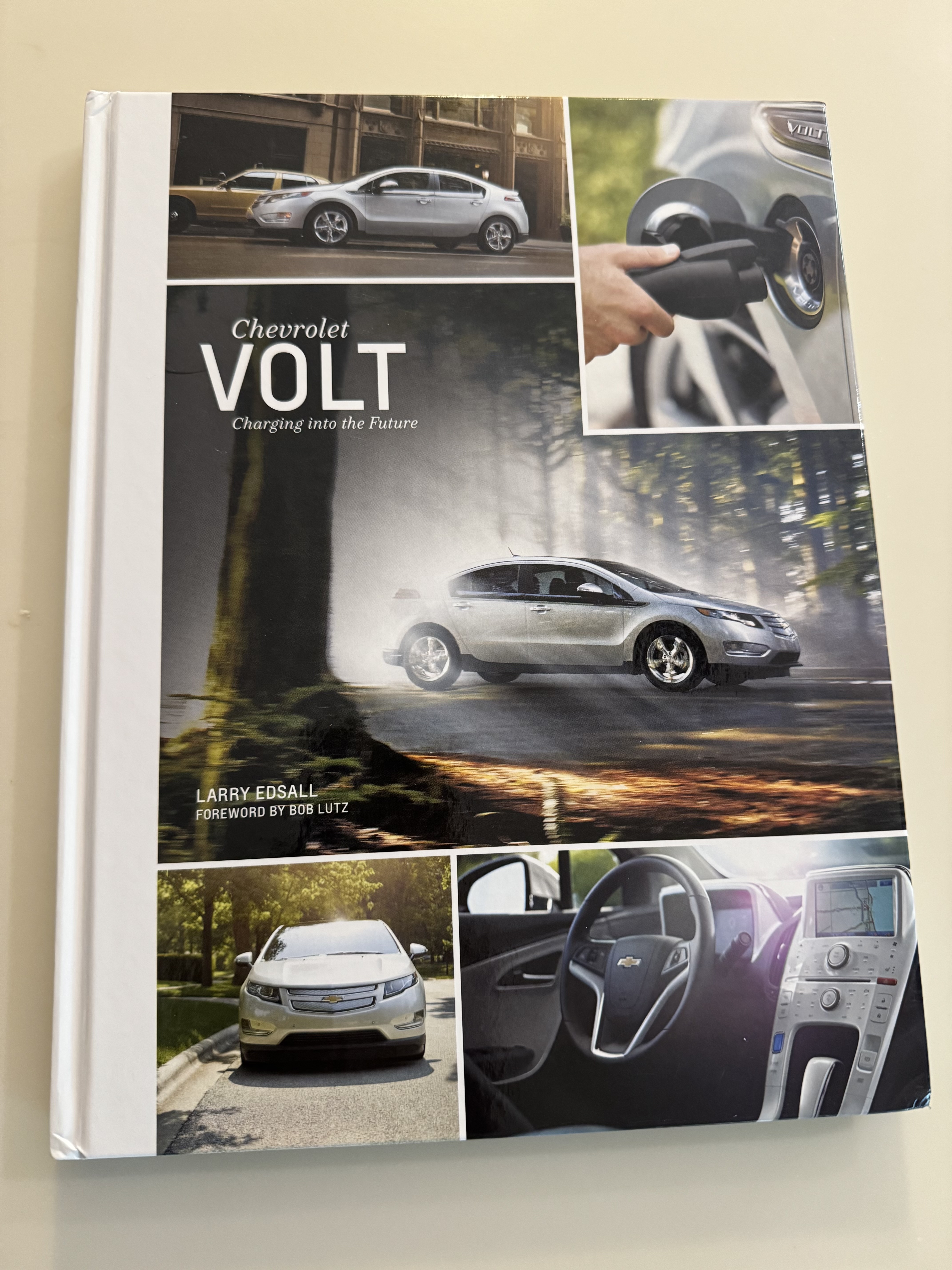 Used 2013 Chevrolet Volt Premium w/ Premium Trim Package FWD image 13