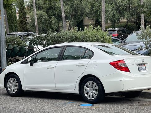 Used 2012 Honda Civic LX image 3