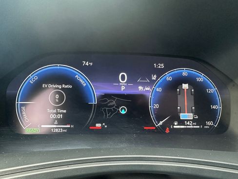 Used 2025 Toyota Grand Highlander AWD Hybrid image 11