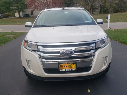 Used 2013 Ford Edge Limited w/ Vision Pkg image 10