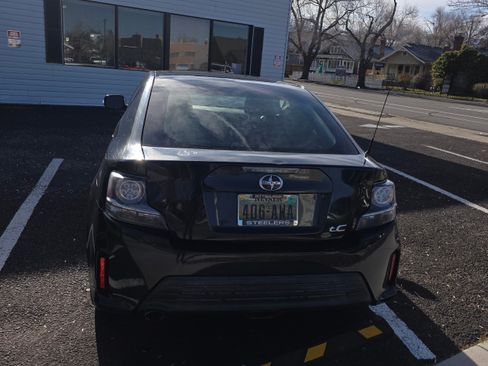Used 2015 Scion tC image 6