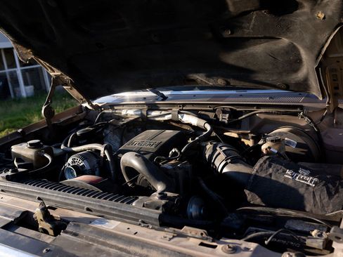 Used 1996 Ford F350 2WD Crew Cab image 19