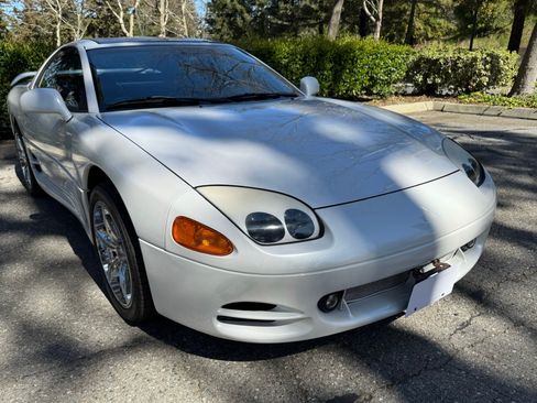 Used 1995 Mitsubishi 3000GT VR-4 AWD/4WD image 2