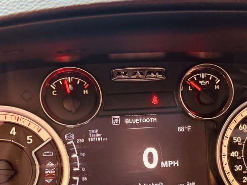 Used 2018 RAM 3500 Laramie w/ Sport Appearance Group AWD/4WD image 12