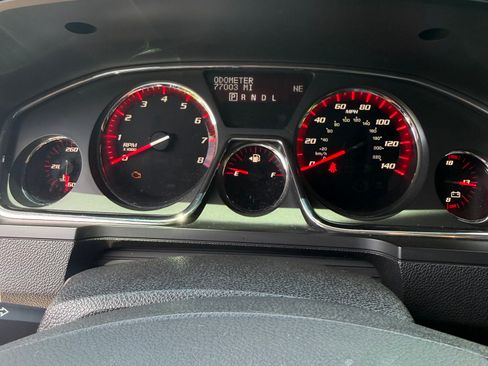 Used 2014 GMC Acadia SLT AWD/4WD image 2