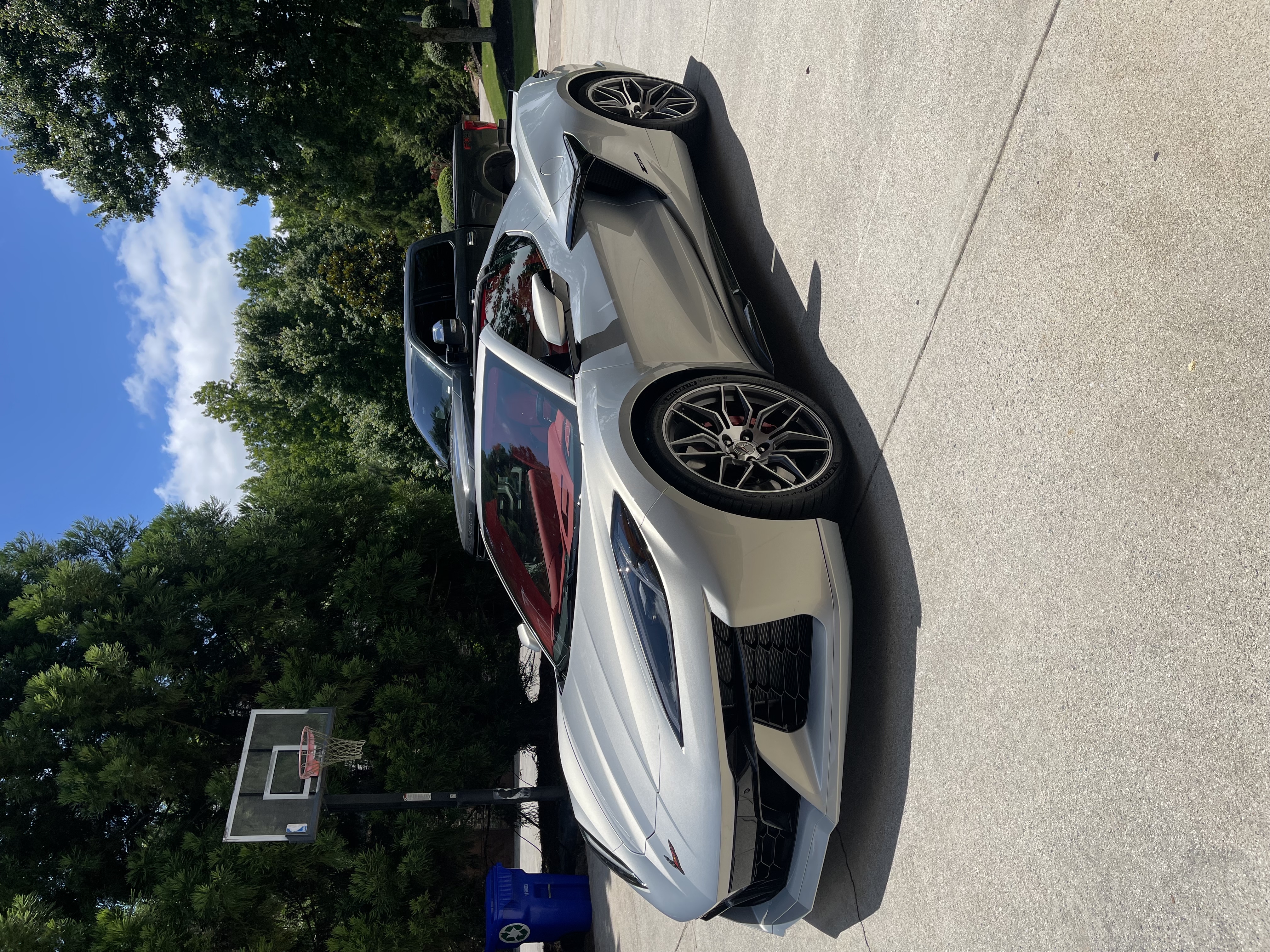 Used 2023 Chevrolet Corvette Z06 w/ Engine Appearance Package RWD image 4