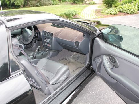 Used 1999 Pontiac Firebird Formula RWD image 12