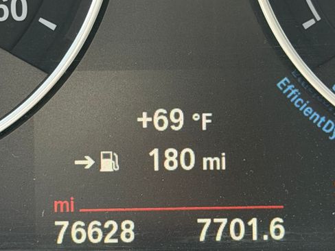 Used 2017 BMW X1 sDrive28i FWD image 14