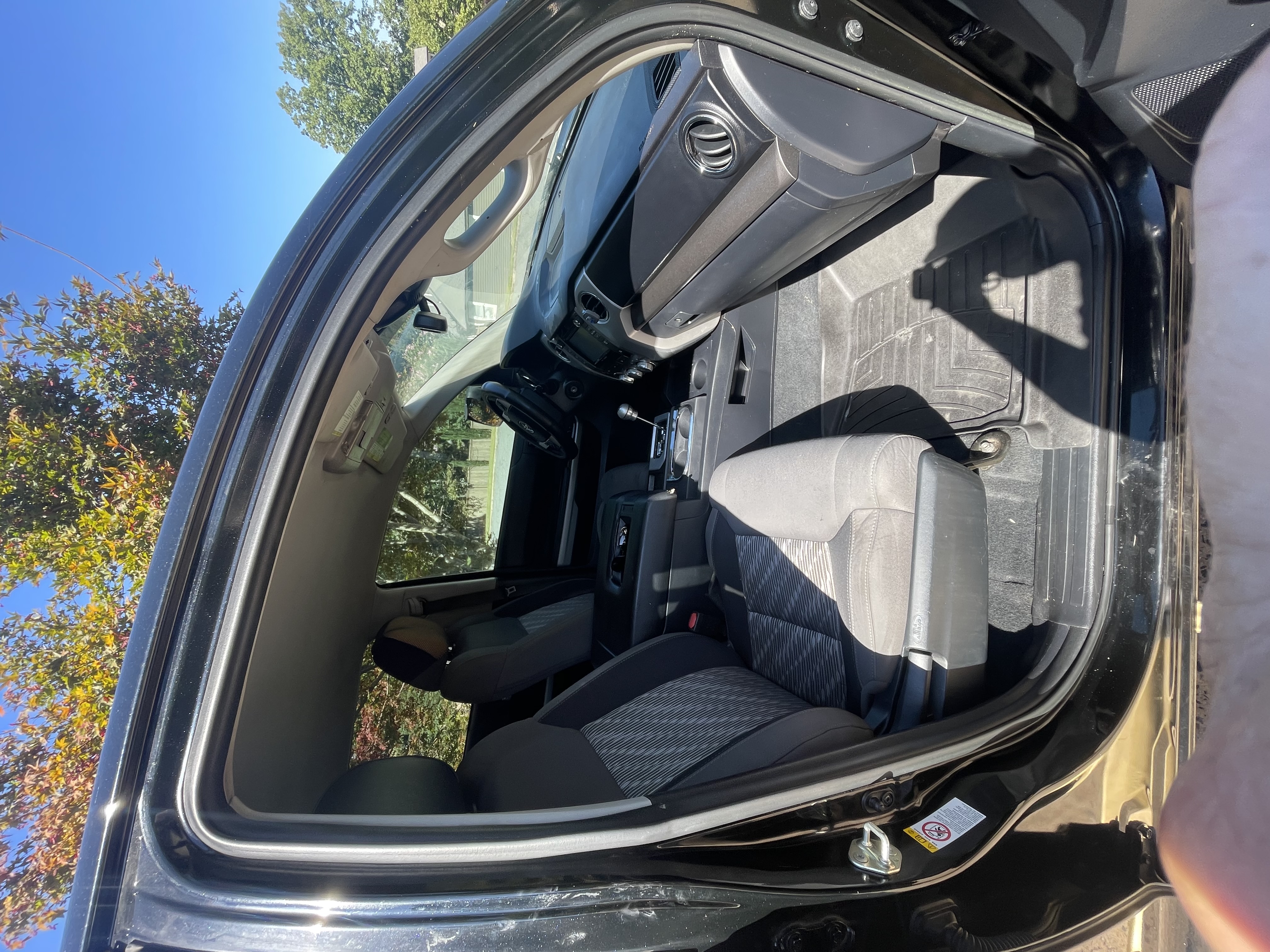 Used 2018 Toyota Tundra SR5 w/ SR5 Upgrade Package RWD image 6
