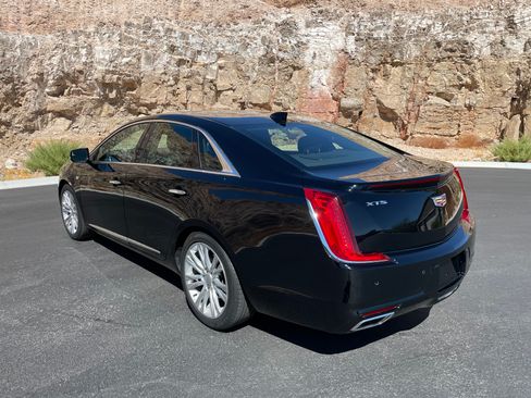 Used 2019 Cadillac XTS Luxury FWD image 8
