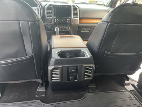 Used 2016 Ford F150 Limited w/ Trailer Tow Package image 20