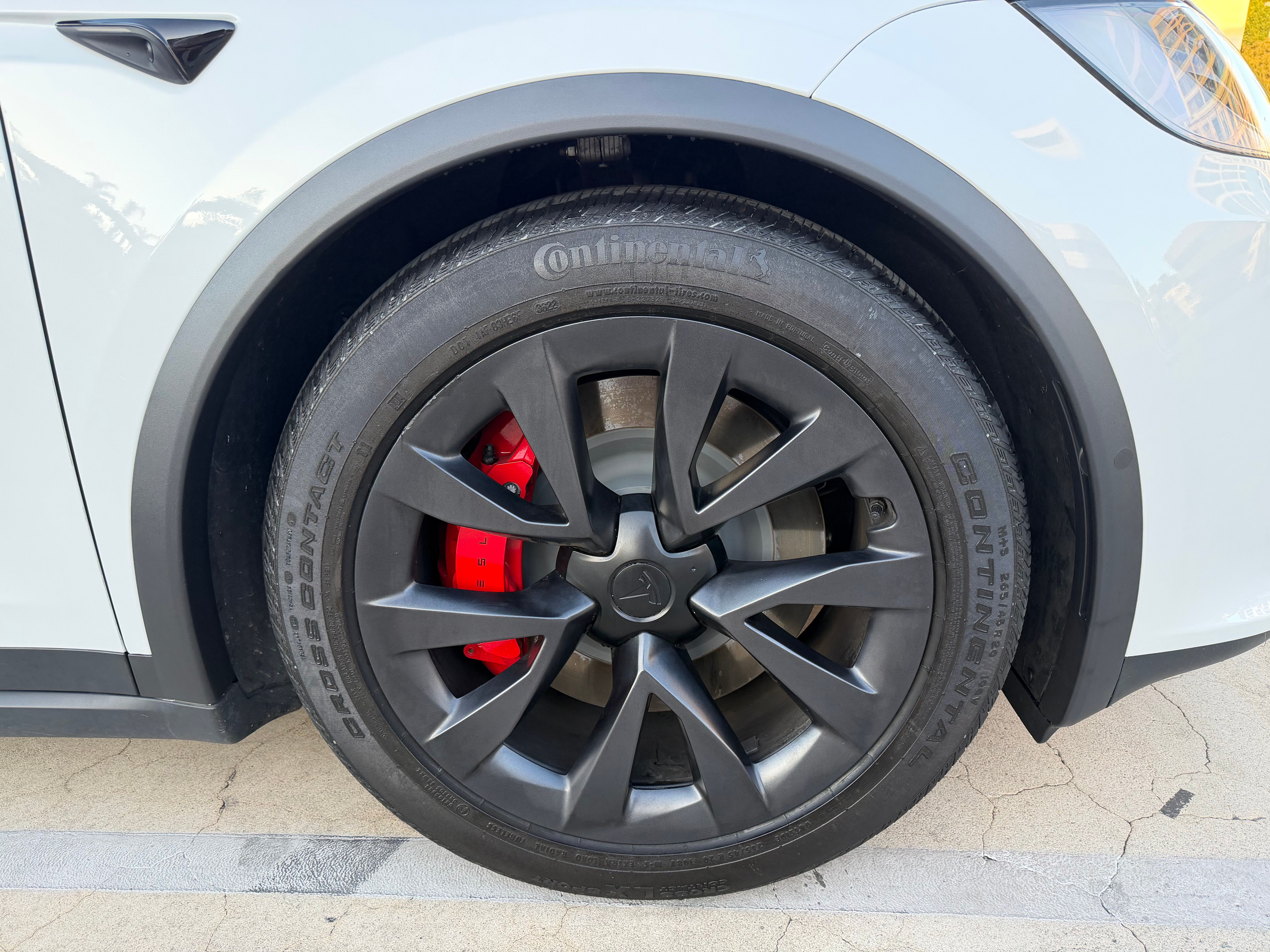 Used 2023 Tesla Model X Plaid AWD/4WD image 15