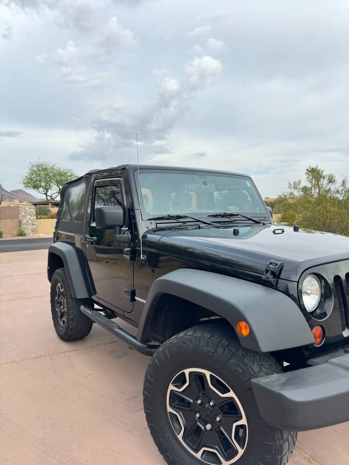 Used 2012 Jeep Wrangler Sport w/ Connectivity Group AWD/4WD image 21
