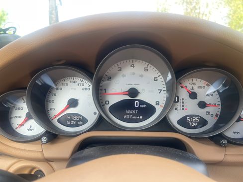 Used 2011 Porsche 911 Carrera S RWD image 1