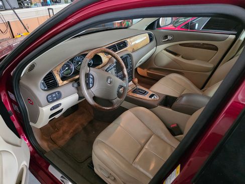 Used 2005 Jaguar S-TYPE 3.0 image 8