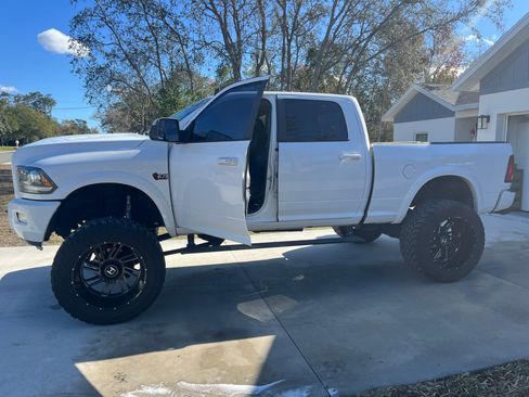 Used 2016 RAM 2500 Laramie w/ Sport Appearance Group image 9