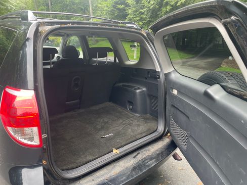 Used 2006 Toyota RAV4 Sport FWD image 5