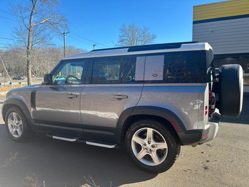 Used 2021 Land Rover Defender 110 SE image 6