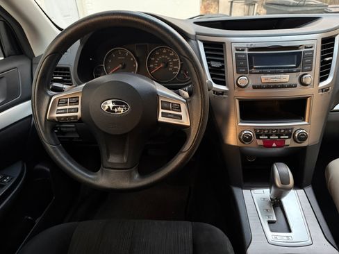 Used 2013 Subaru Outback 2.5i image 8