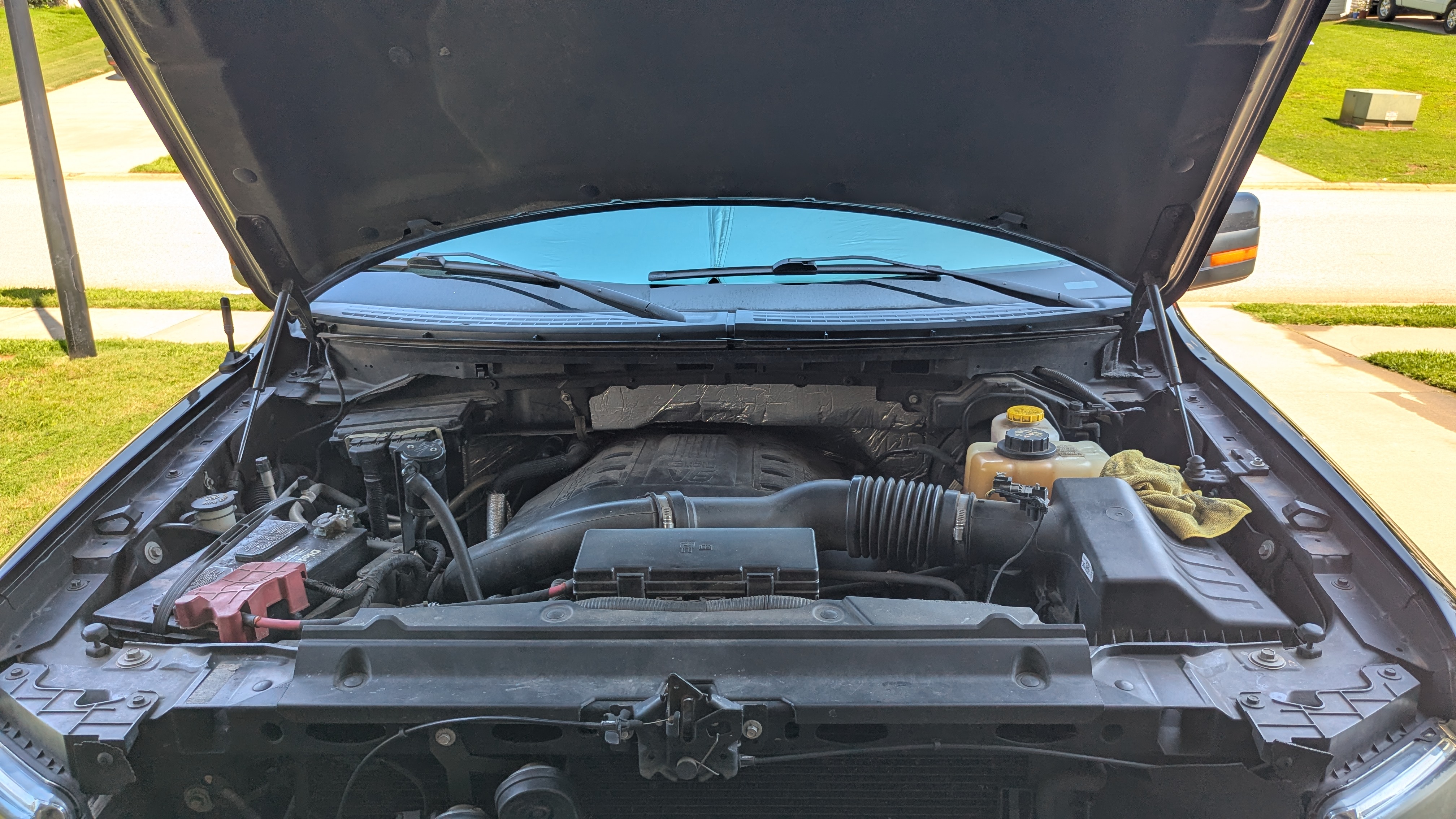 Used 2014 Ford F150 Lariat AWD/4WD image 14