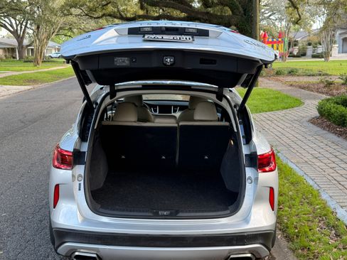 Used 2019 INFINITI QX50 Luxe image 11