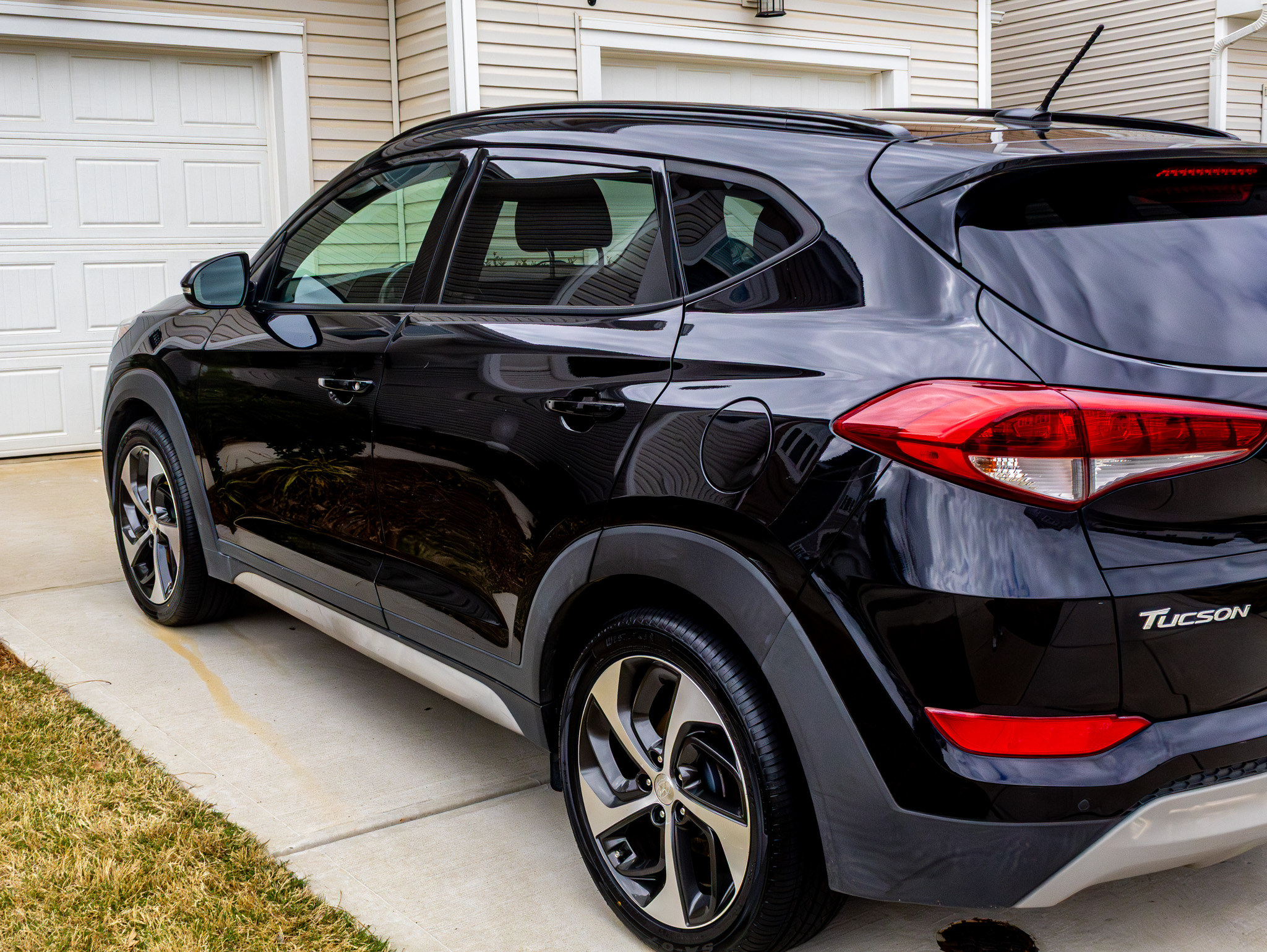 Used 2017 Hyundai Tucson Value AWD/4WD image 8
