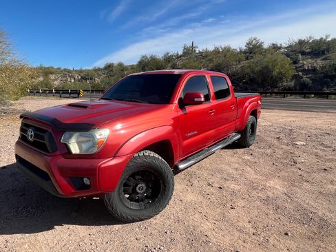 Used 2013 Toyota Tacoma Pickup 4D 6 ft image 6
