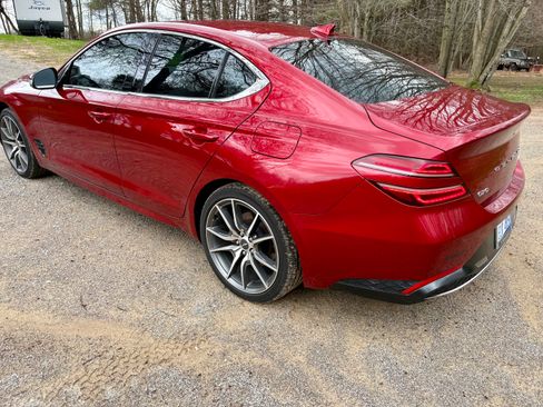 Used 2023 Genesis G70 2.0T image 23