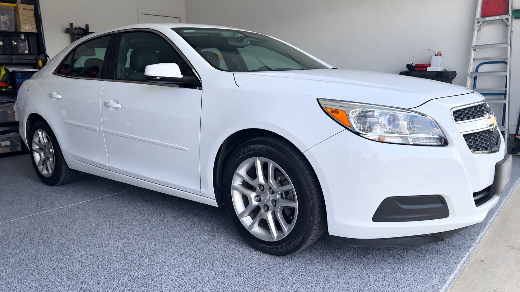 Used 2013 Chevrolet Malibu LT w/ Power Convenience Package FWD image 1