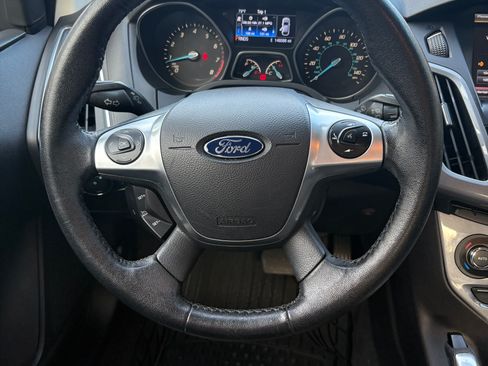 Used 2014 Ford Focus Titanium image 14