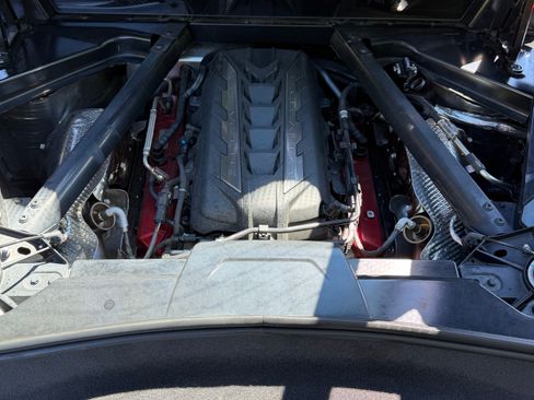 Used 2021 Chevrolet Corvette Stingray Coupe 2D w/ Z51 Performance Package image 14